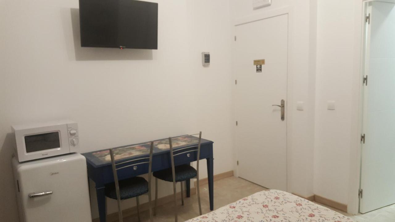 Barahona21 Leão